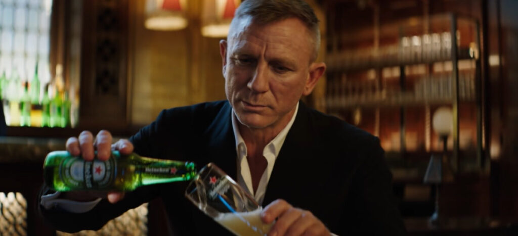 Product placement s agentem 007